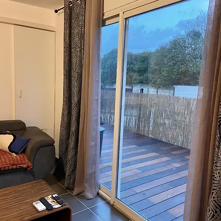 House With Jacuzzi Spa, Wifi, 2 Bedrooms *